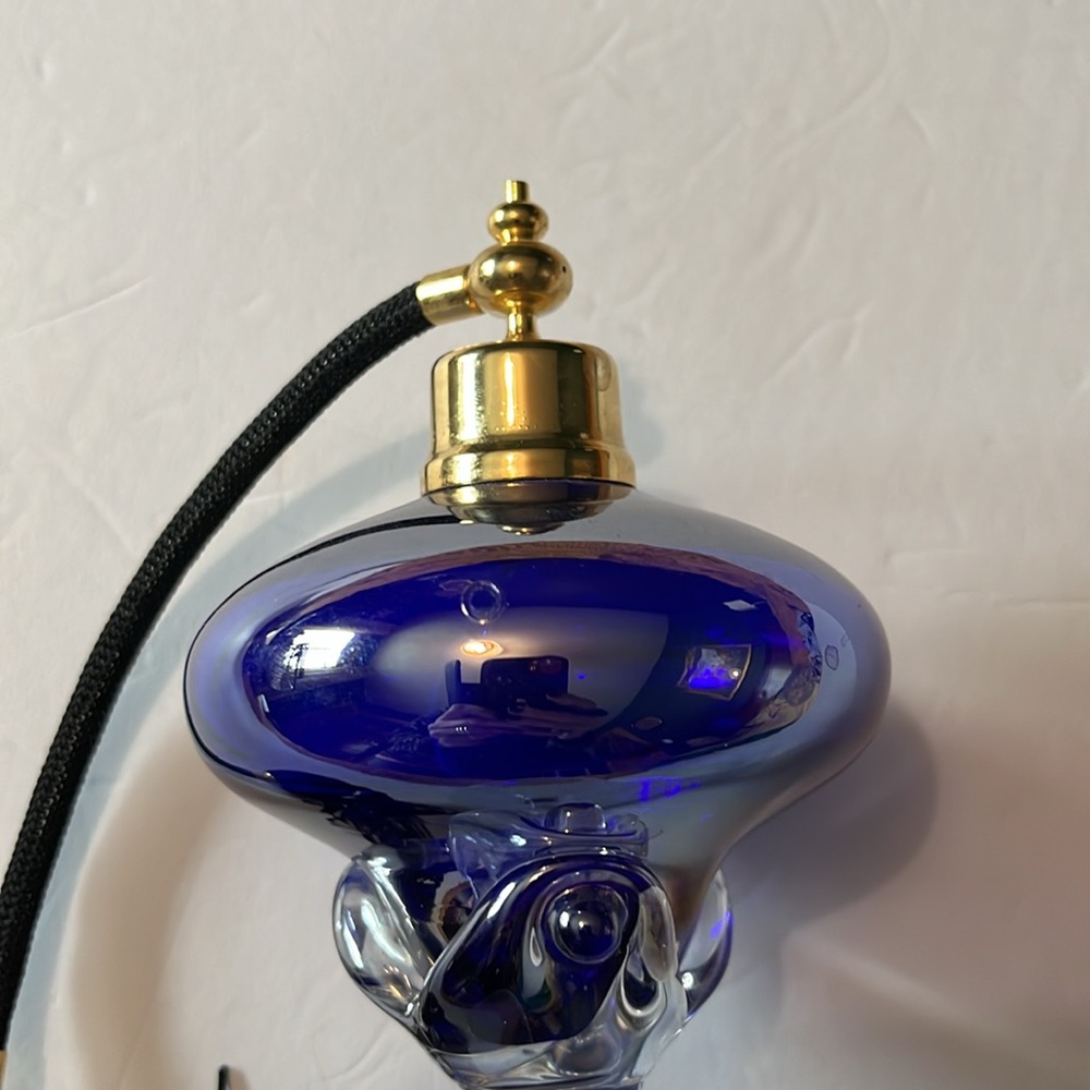 Vintage Carnival Glass Atomizer - Picture 5 of 5